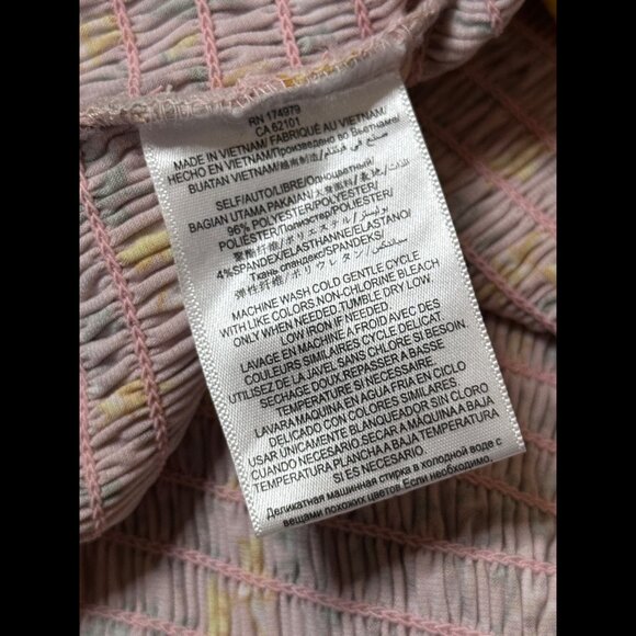 BGBGeneration Crop Top Small Pink Peasant Smocked Ruffle Trim Short Sleeve Flor - Picture 7 of 7